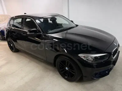 Usado BMW 118 Sport Line 136 CV (100 kW) 2016 Negro Utilitario