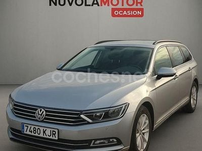 Gris / plata Usado 2018 VW Passat Advance Familiar | 14.490 € (Precio justo)