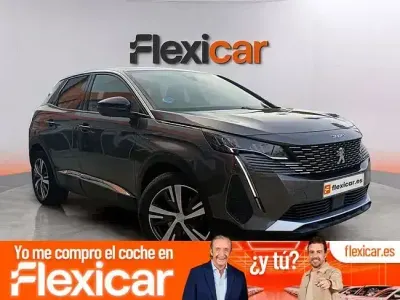 Usado Peugeot 3008 Allure 136 CV (100 kW) 2024 Marrón SUV