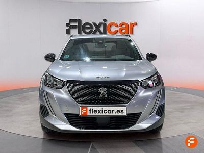 Usado Peugeot 2008 Allure 100 CV (73 kW) 2023 Gris SUV