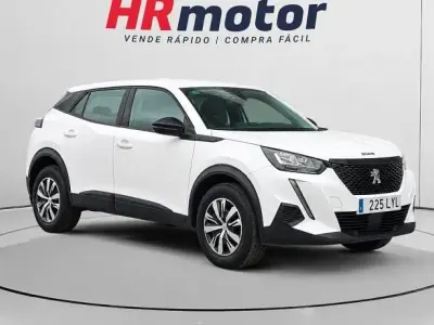 Usado Peugeot 2008 Active 110 CV (80 kW) 2022 Blanco SUV