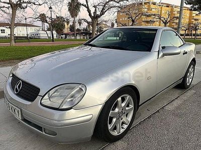 Usado Mercedes SLK230 193 CV (141 kW) 1999 Gris / plata Descapotable
