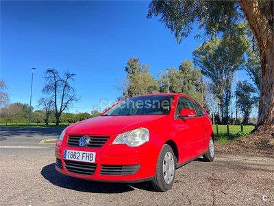 Rojo Usado 2006 VW Polo Advance Berlina | 5200 € (Un poco caro)