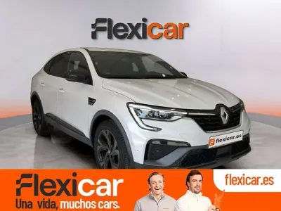 Usado Renault Arkana Zen 140 CV (102 kW) 2022 Blanco SUV