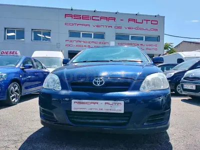 Usado Toyota Corolla Terra 116 CV (85 kW) 2006 Azul Berlina