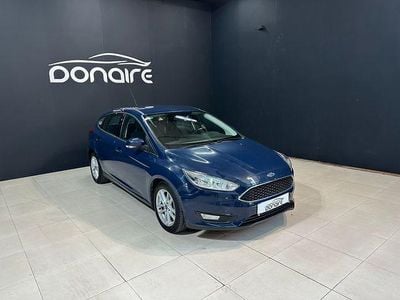 Azul Usado 2015 Ford Focus Berlina | 9990 € (Precio justo)
