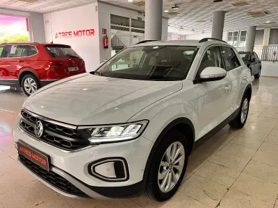 Usado VW T-Roc Life 115 CV (84 kW) 2023 Blanco SUV