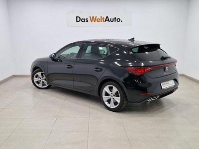 Negro Usado 2024 Seat Leon FR | 25.900 € (Precio justo)