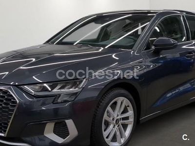Usado Audi A3 Advanced Plus 204 CV (150 kW) 2022 Gris / plata Berlina