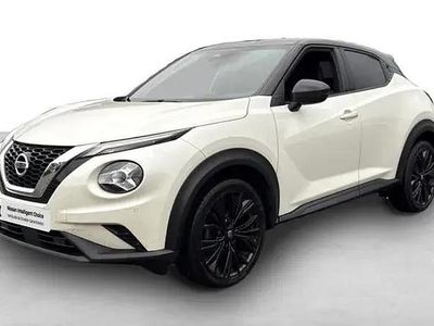 Usado Nissan Juke Enigma 114 CV (83 kW) 2021 Lunar white (metalizado) techo SUV
