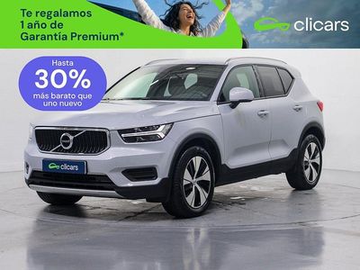 Usado Volvo XC40 Momentum 197 CV (144 kW) 2021 Gris / plata SUV