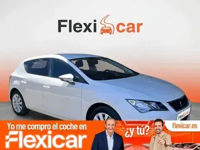 Usado Seat Leon Style 115 CV (84 kW) 2018 Blanco Berlina