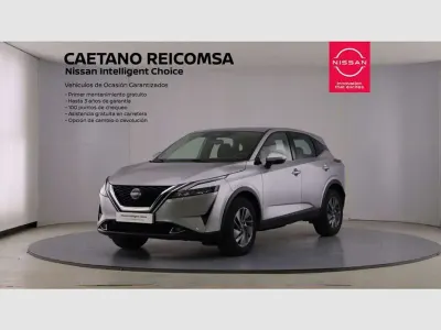Usado Nissan Qashqai Acenta 140 CV (102 kW) 2022 Plateado SUV