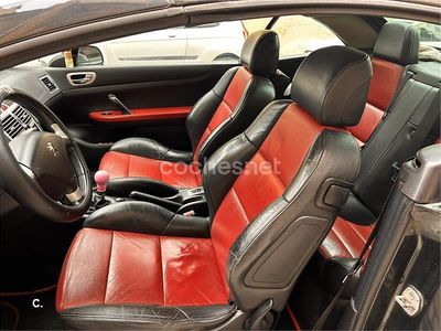 Negro Usado 2004 Peugeot 307 CC Descapotable | 2600 € (Precio justo)