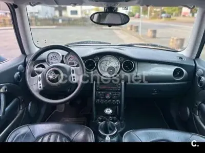 Usado Mini Cooper 114 kW (156 CV) 2026 Amarillo Utilitario