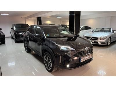 Usado Toyota Yaris Cross Style 116 CV (85 kW) 2023 Negro SUV
