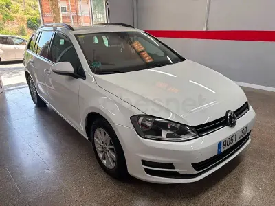 Usado VW Golf VII Advance 110 CV (80 kW) 2016 Blanco Familiar
