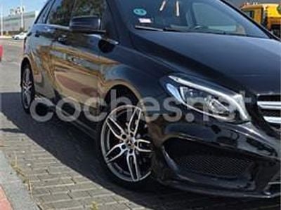Mercedes B200