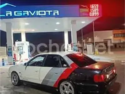 Usado Audi A6 140 CV (102 kW) 1996 Blanco Berlina