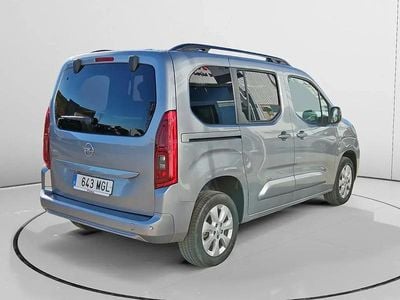Usado Opel Combo Business Elegance 102 HP (75 kW) 2023 Cinzento Monovolume