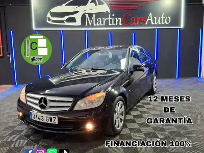 Usado Mercedes C180 156 CV (114 kW) 2010 Negro Berlina