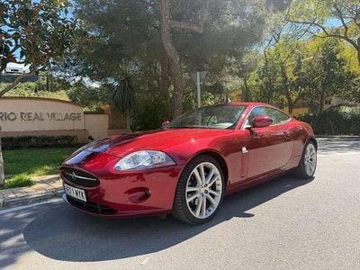 Usado Jaguar XK 298 CV (219 kW) 2006 Burdeos Coupe