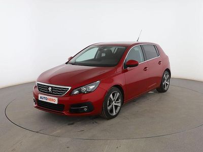 Rojo Usado 2019 Peugeot 308 Allure Utilitario | 13.599 € (Un poco caro)