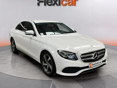 Usado Mercedes E220 194 CV (142 kW) 2017 Blanco Berlina