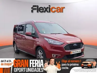 Usado Ford Tourneo Connect Titanium 120 CV (88 kW) 2019 Burdeos Monovolumen