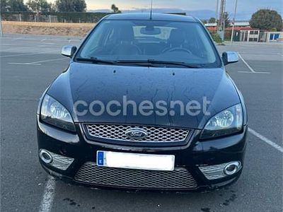 Negro Usado 2007 Ford Focus Berlina | 4600 € (Precio justo)