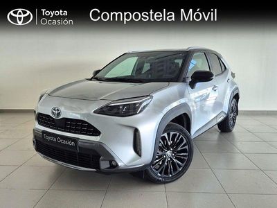 Usado Toyota Yaris Cross 116 CV (85 kW) 2022 Gris / plata SUV