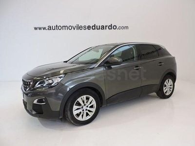 Usado Peugeot 3008 Active 130 CV (95 kW) 2018 Gris / plata SUV