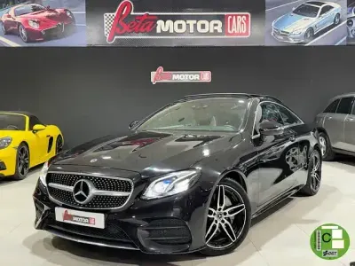 Usado Mercedes E220 194 CV (142 kW) 2017 Negro Coupe
