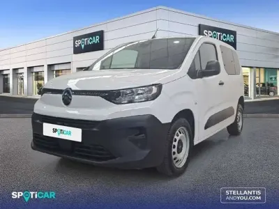 Usado Citroën Berlingo 102 CV (75 kW) 2024 Blanco Monovolumen