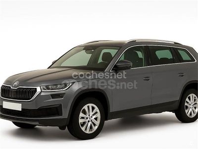Usado Skoda Kodiaq Ambition 150 CV (110 kW) 2022 Gris / plata SUV