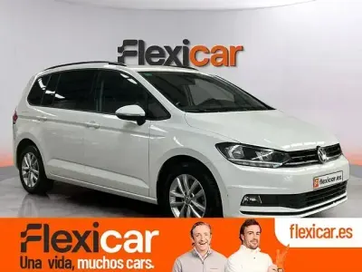 Usado VW Touran Edition 115 CV (84 kW) 2018 Blanco Monovolumen