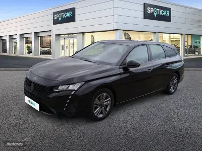 Usado Peugeot 308 SW Active 130 CV (95 kW) 2022 Negro Familiar