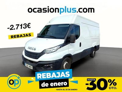 Blanco Usado 2022 Iveco Daily Berlina | 26.990 € (Precio justo)