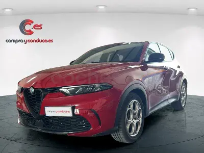 Usado Alfa Romeo Tonale Sprint 130 CV (95 kW) 2022 Rojo SUV
