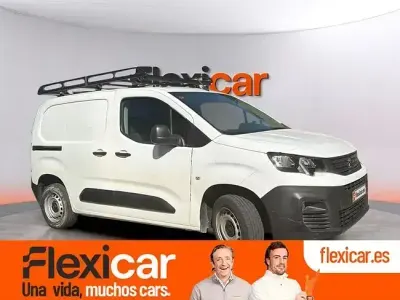 Usado Peugeot Partner 102 CV (75 kW) 2020 Blanco Monovolumen