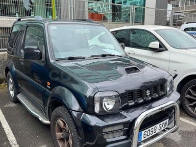 Usado Suzuki Jimny 86 CV (63 kW) 2009 Negro SUV