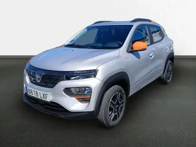 Usado Dacia Spring Comfort Plus 33 kW (45 CV) 2022 Blanco Utilitario