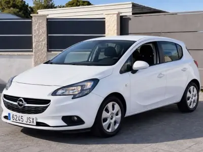 Usado Opel Corsa Expression 75 CV (55 kW) 2016 Blanco Utilitario