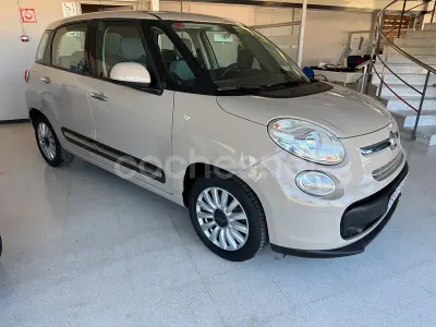 Usado Fiat 500L Lounge 95 CV (69 kW) 2017 Beige Monovolumen
