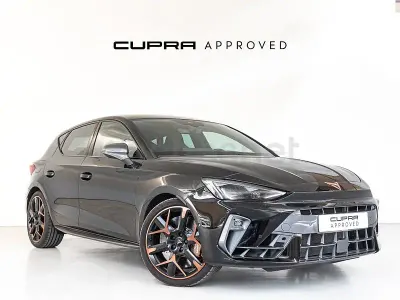 Usado Cupra Leon VZ 300 CV (220 kW) 2024 Negro Berlina