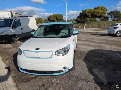 Usado Kia Soul 80 kW (110 CV) 2018 Eléctrico SUV
