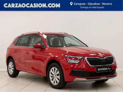 Usado Skoda Kamiq Ambition 95 CV (69 kW) 2022 Rojo SUV