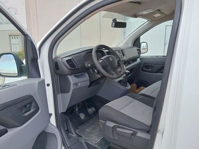 Blanco Usado 2017 Citroën Jumpy Comfort Monovolumen | 12.000 €