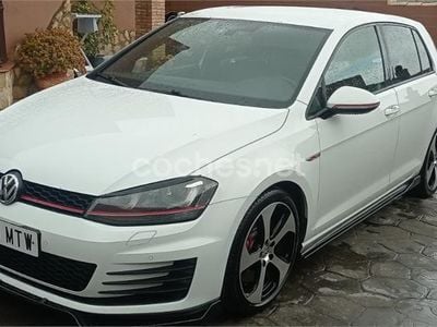 VW Golf VII
