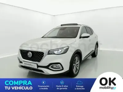 Begagnad MG HS Luxury 162 HK (119 kW) 2023 Vit SUV